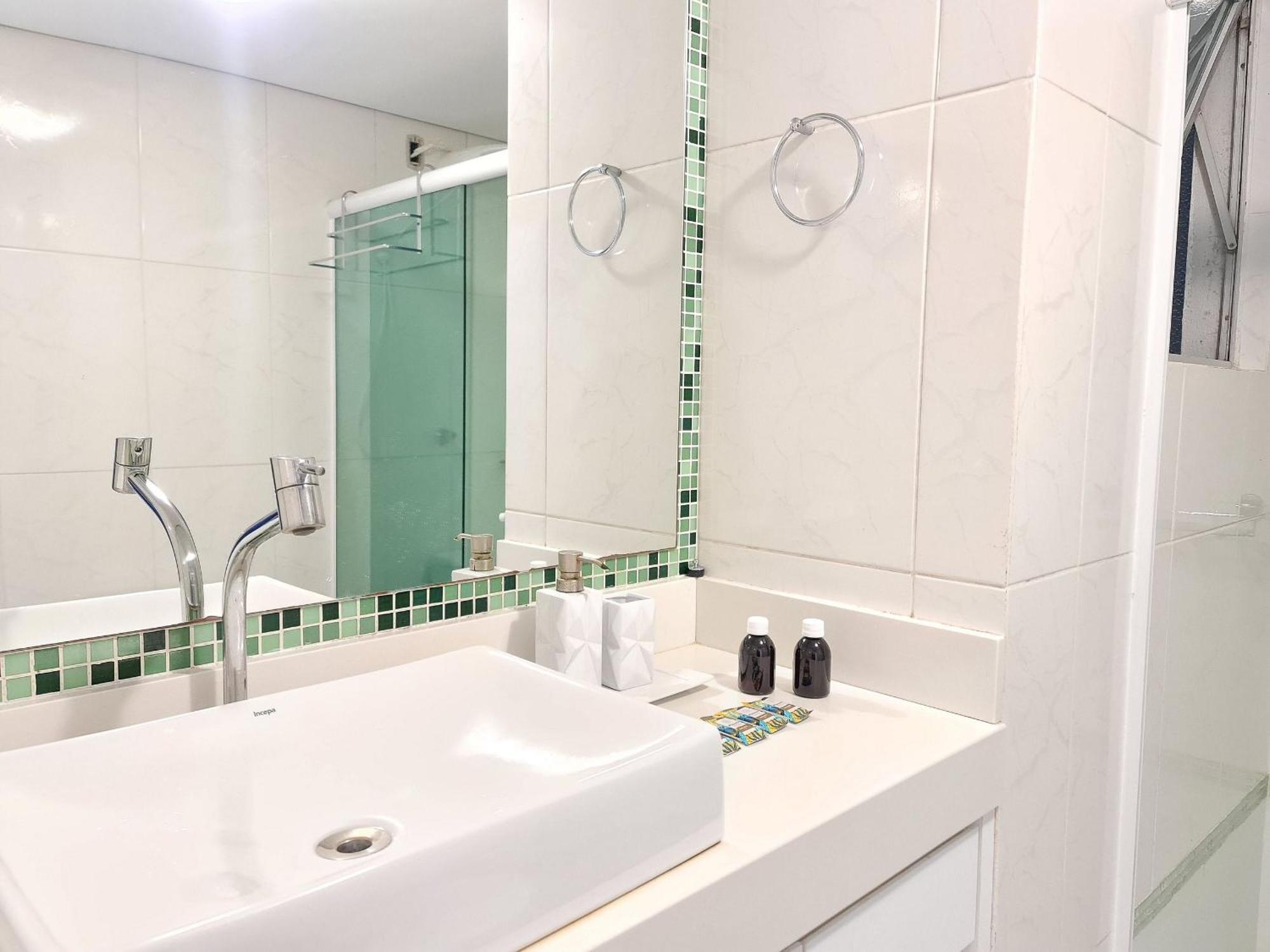 Apartamento 17 - Centro Bc - 2 Quartos C/ Garden E Garagem