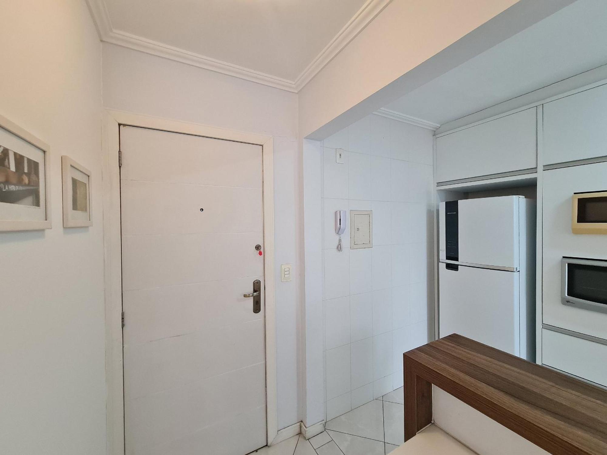 17 - Centro Bc - 2 Quartos C/ Garden E Garagem * Balneario Camboriu